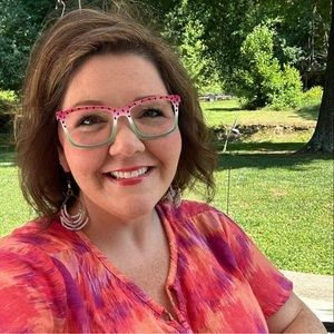 Meet your Posher, Kim